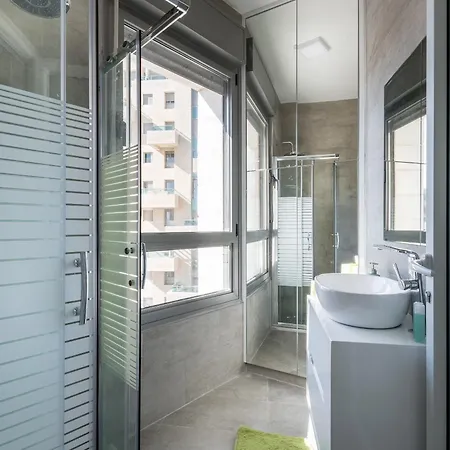 Full Option 7 People Apartment Jerusalem Room photo